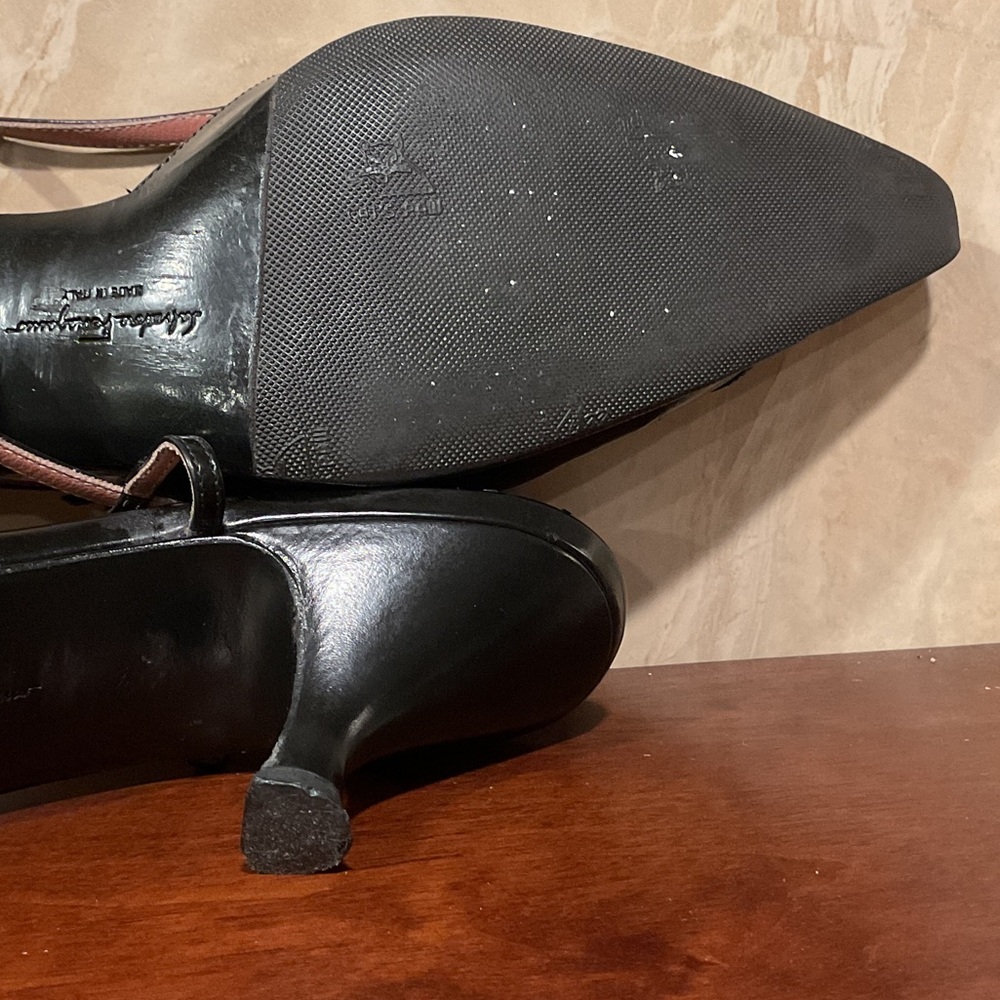 Salvatore Ferragamo Black Slingback Heels, Size 8.5B - Picture 12 of 13